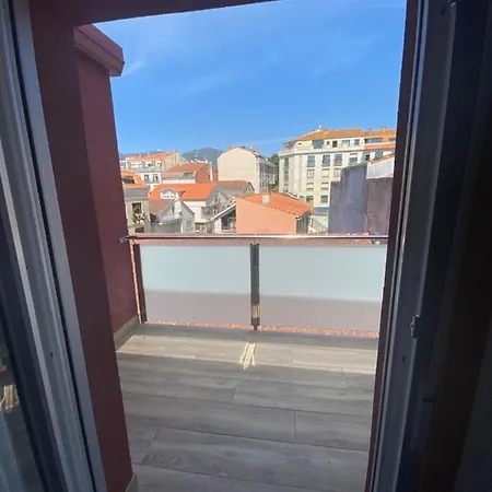 Atico En Pleno Centro En Cangas Lägenhet *